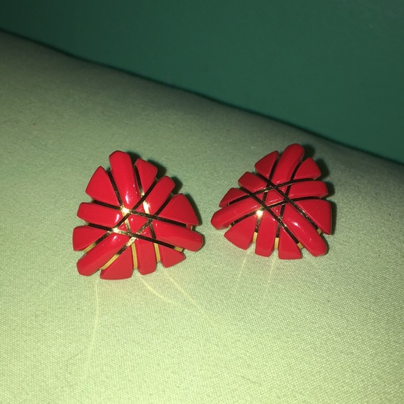 Jewelry - 🌸 Red vintage earrings